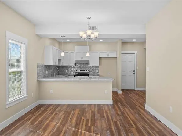 1017 12th St, Corpus Christi, TX 78404