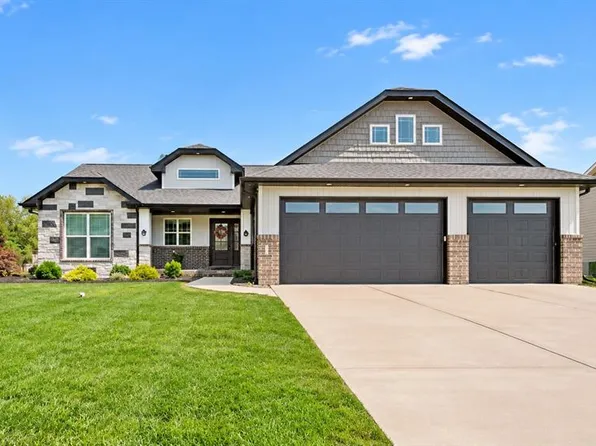31 Ellington Dr, Troy, IL 62294