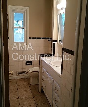 4th image of 8246 Fairlane Dr