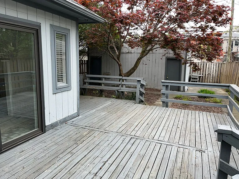 1282 Hunter Ave — Photo 29