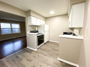 5308 W Mill Rd #4, Milwaukee, WI 53218