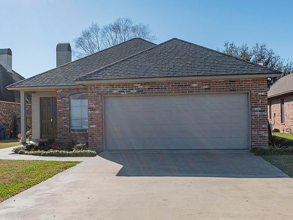 4th image of 102 Hidden Country Dr