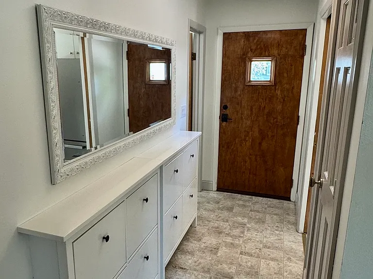 2019 Selkirk Pl — Photo 3