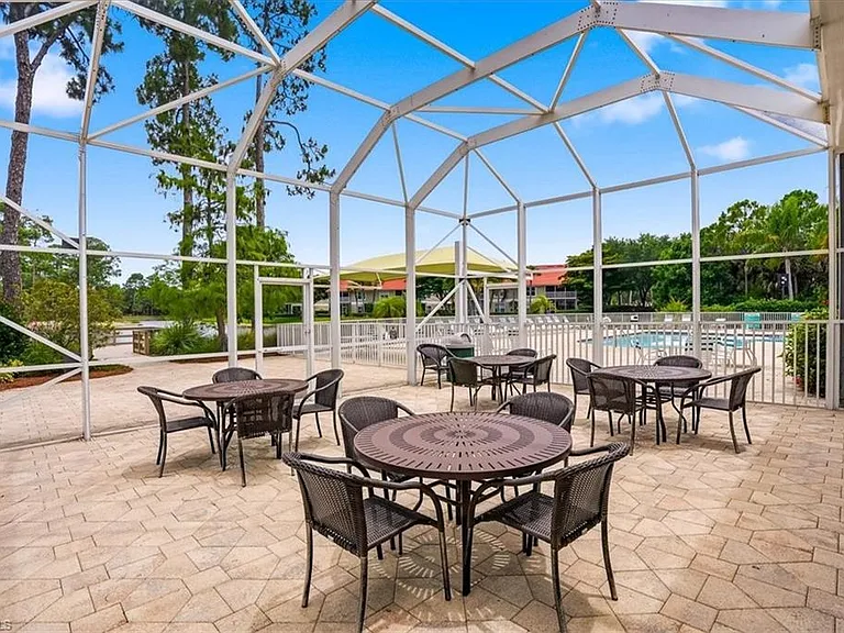 5615 Sherborn Dr #201 — Photo 41