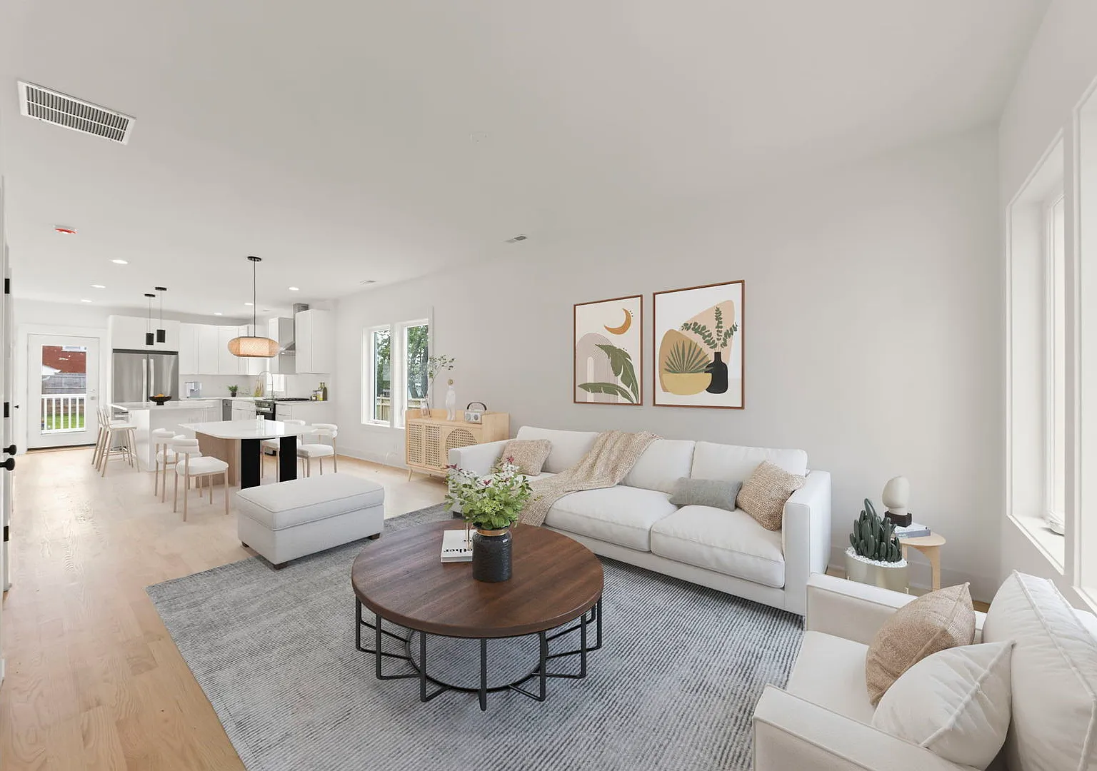 5 bed, 2792 sqft, $5,500 — Photo 3
