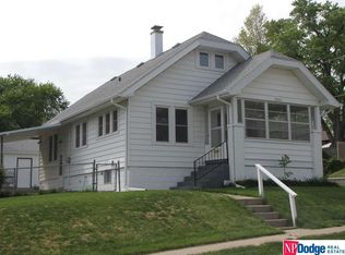 2202 S 59th St, Omaha, NE 68106