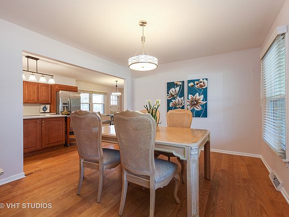 5th image of 2270 Holly Ct