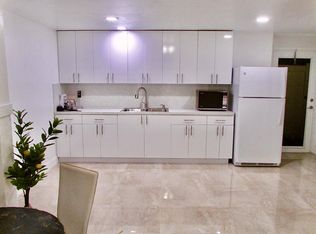 821 N 12th Ave, Hollywood, FL 33019