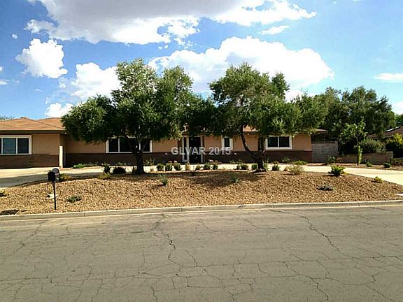 2nd image of 341 E Desert Rose Dr