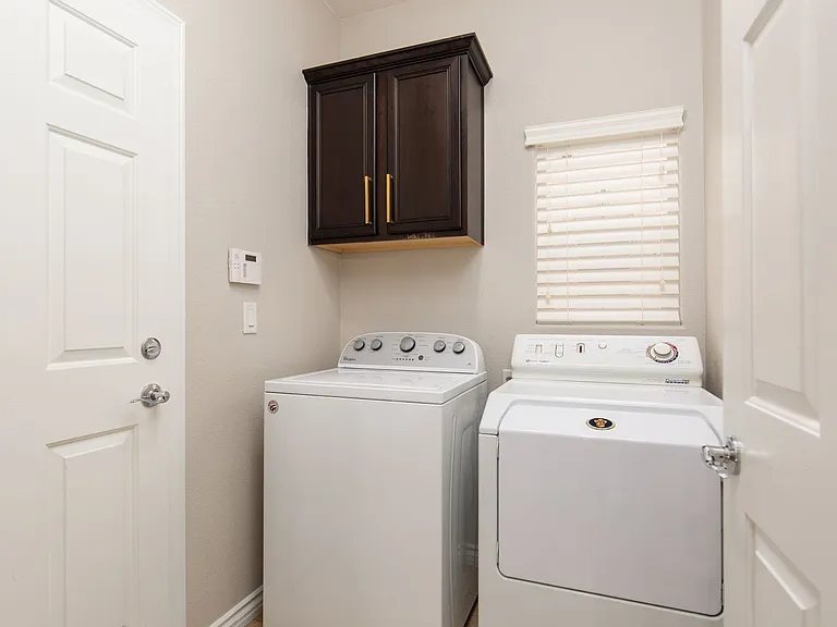 3140 Baranek Ave — Photo 13