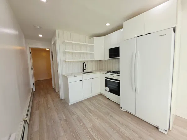 68 Bevan St APT B1, Jersey City, NJ 07306