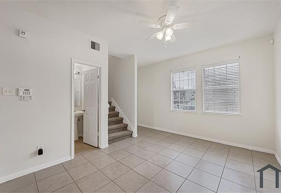 3rd image of 4515 Perry St Unit A