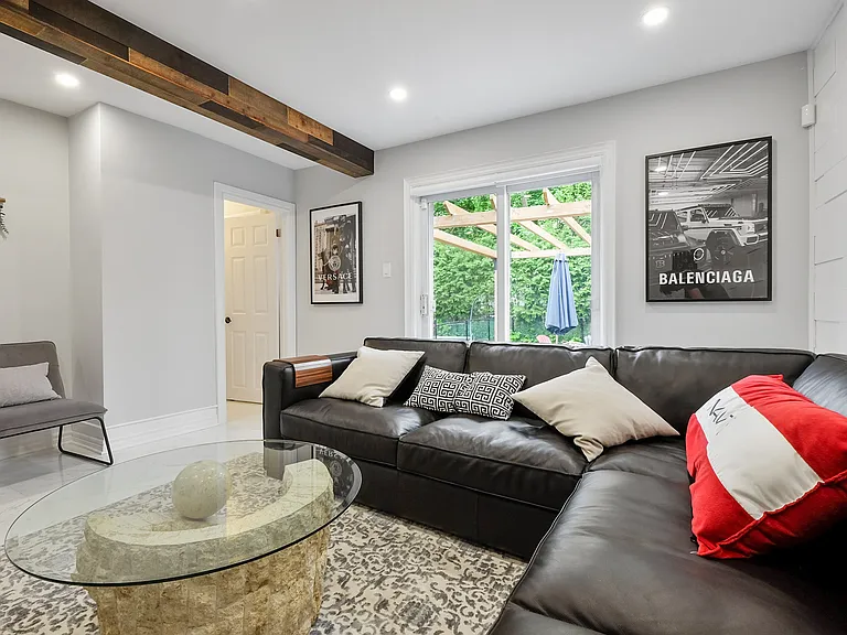 1902 Featherston Dr #1902 — Photo 30