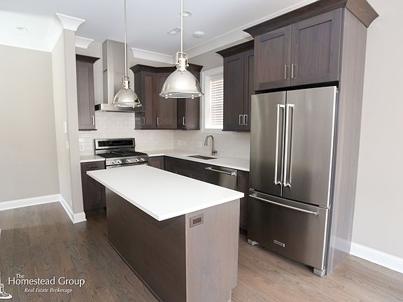 4th image of 878 W Lill Ave #3_878_3rd