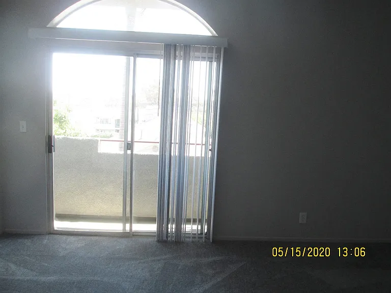 Lido Apartments - 11221 Richland Ave — Photo 19