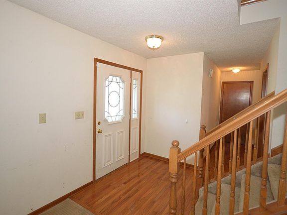 2nd image of 3889 Carrington Way