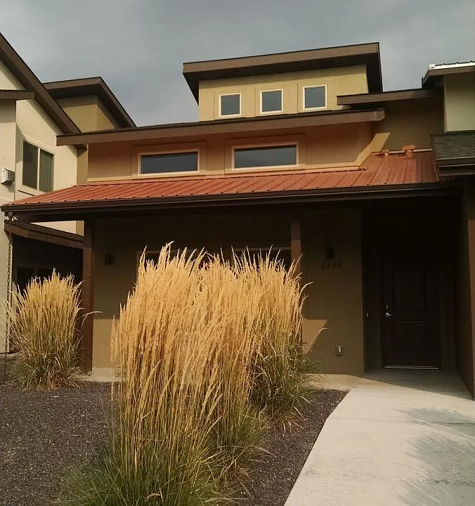 2886 N Leblanc Way