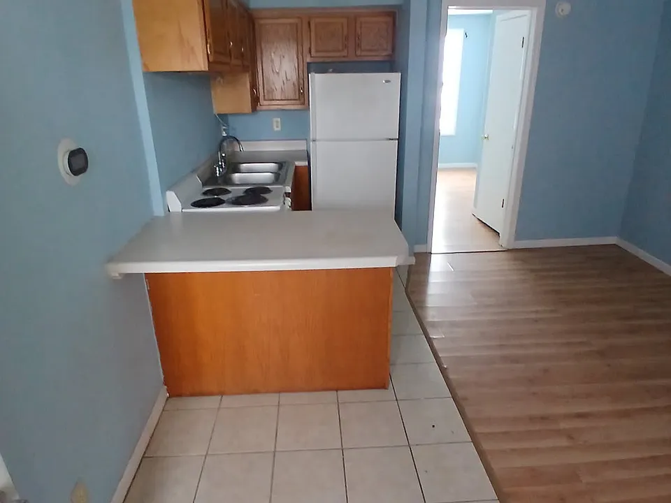 9050 Harristown Blvd #14