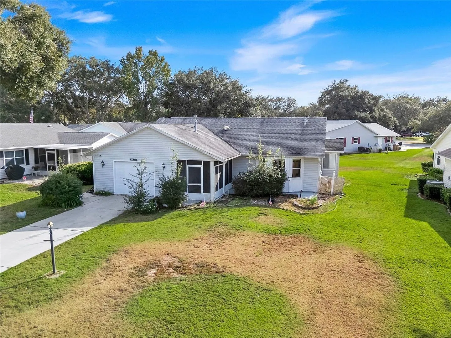 918 Dundee Cir — Photo 4