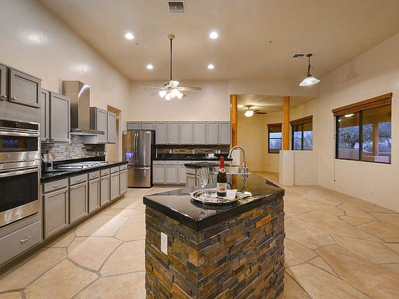 5th image of 1043 E Cave Canyon Pl