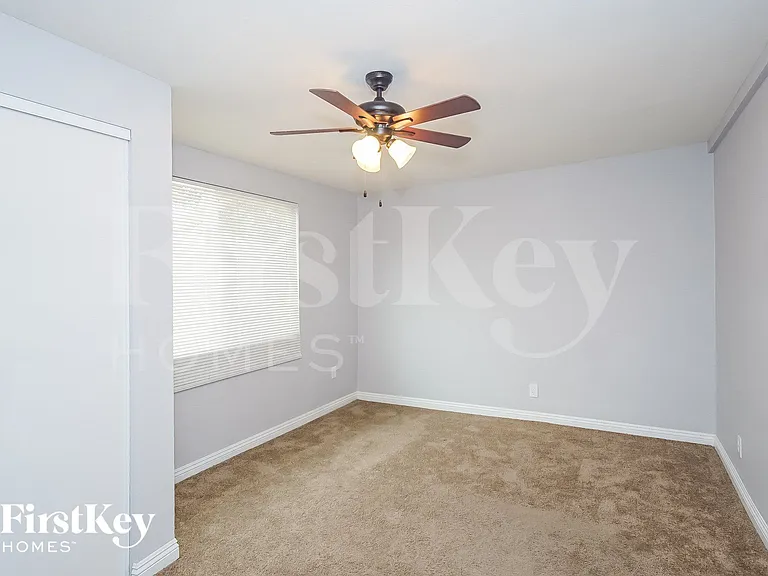 3800 San Angelo Ave — Photo 11