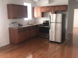 217 E 43rd St #1F, Brooklyn, NY 11203