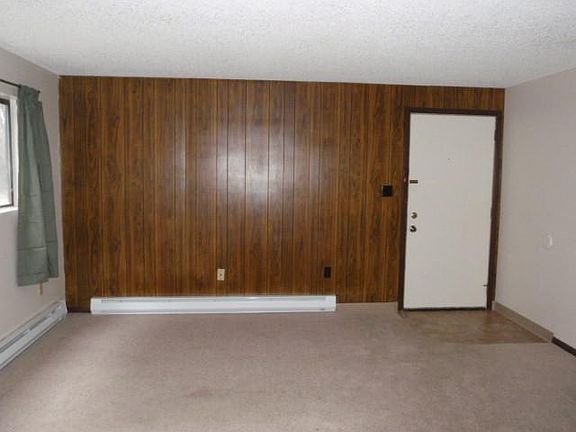2nd image of 807 SW Higgins Ave APT 10