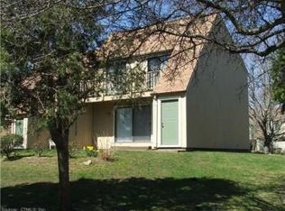 31 Hewitt Rd APT C6, Mystic, CT 06355