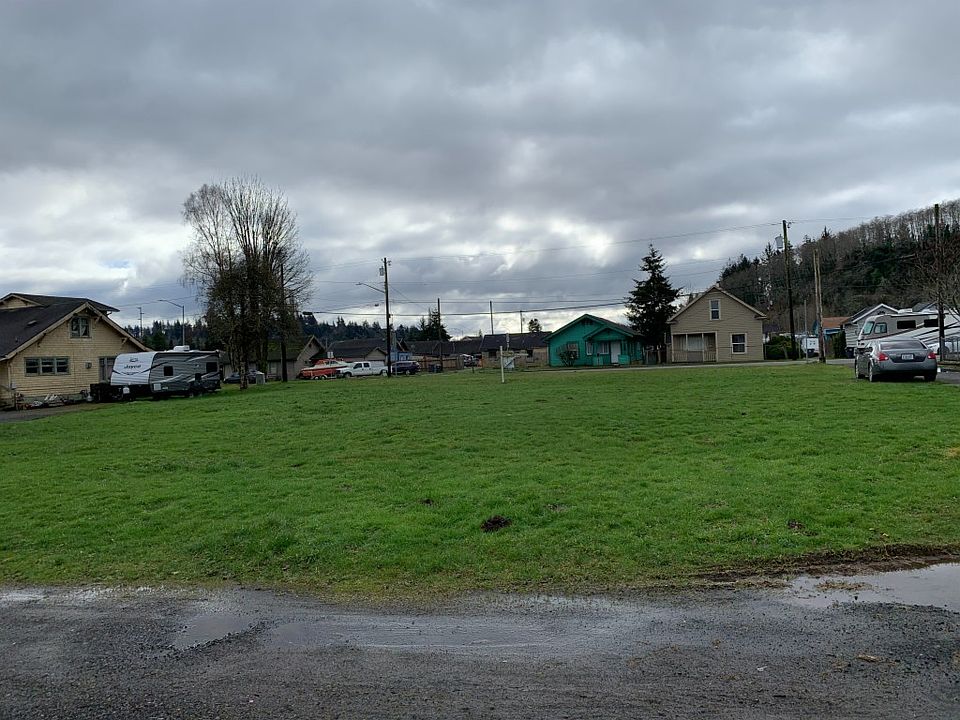 2nd image of Perry Ave