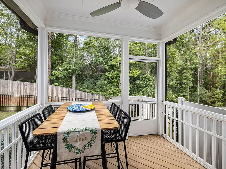 810 Emerald Mine Dr — Photo 37