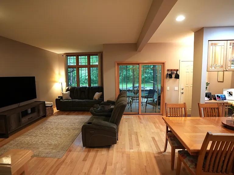 54 Wood Brook Way — Photo 3