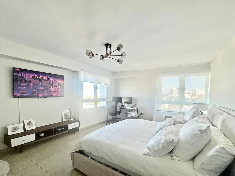 303 Calle Villamil Metro Plz — Photo 12