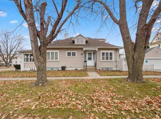 403 Vermont St, Waterloo, IA 50701