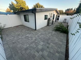 19501 Stagg St #2, Reseda, CA 91335