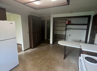 11655 Sunrise Dr NE, Bainbridge Island, WA 98110