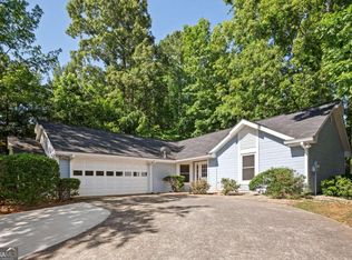471 Springfield Dr, Woodstock, GA