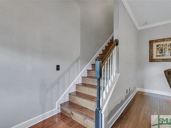 5th image of 645 Bothwell Drive