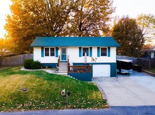406 S Beech St, Savannah, MO 64485
