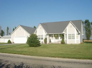 7535 S 500 E, Walton, IN 46994