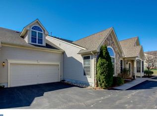 823 Persimmon Ln, Langhorne, PA 19047