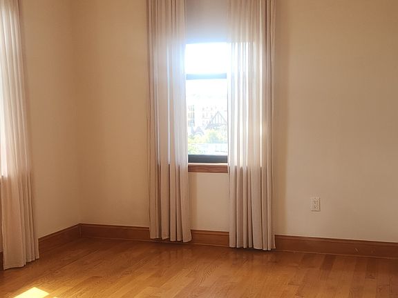 5th image of 35-61 84th St #601