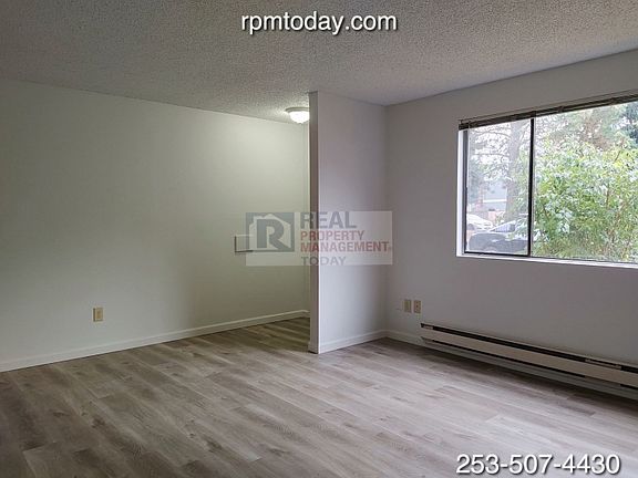 3rd image of 1809 54th Street Ct E