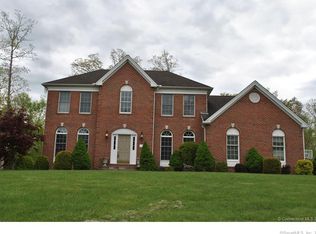 16 Eastham Bridge Rd, East Hampton, CT 06424