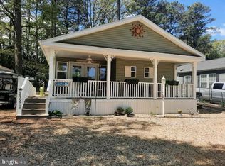23572 Pine Dr, Lewes, DE 19958