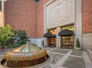 1414 SW 3rd Ave APT 3001, Portland, OR 97201