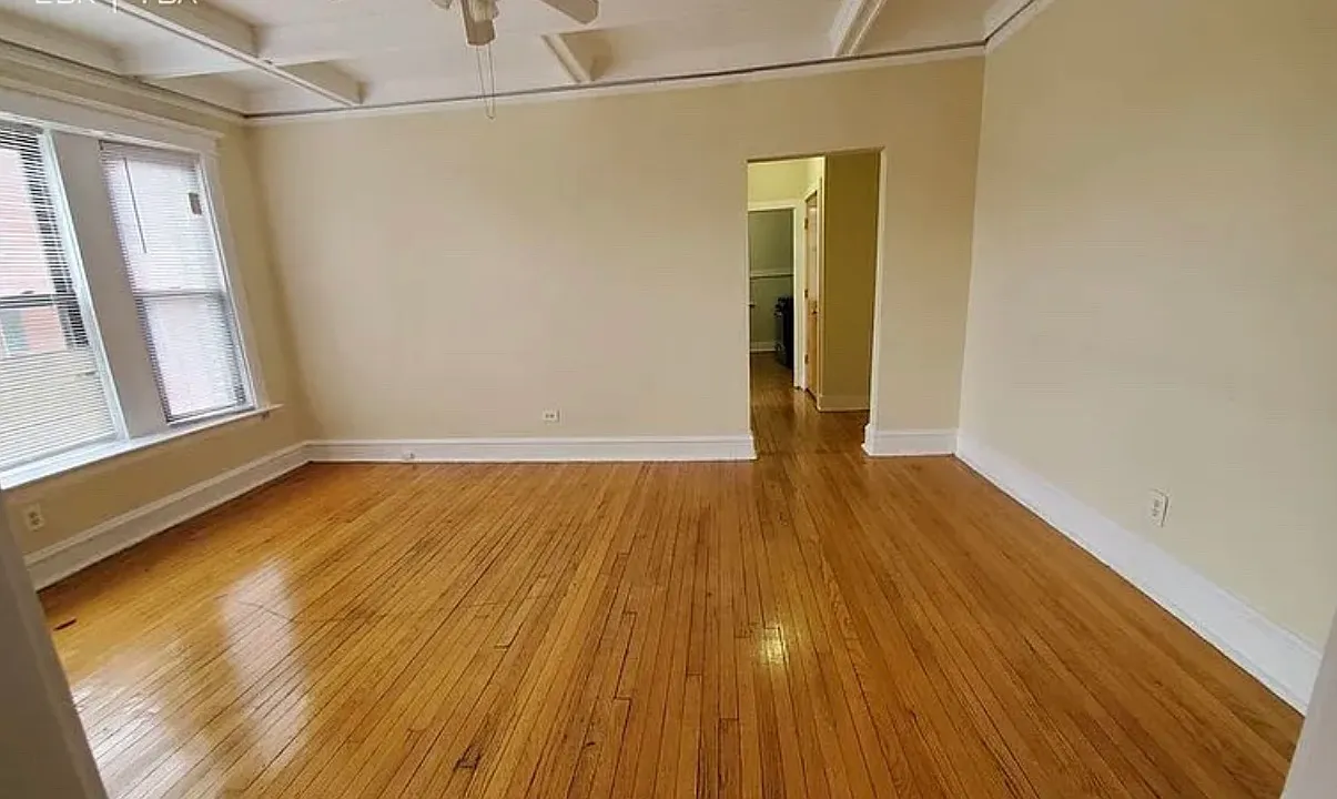 2 bed, 1000 sqft, $1,400 — Photo 2