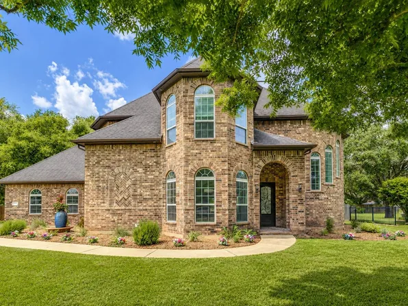 5327 Whitmore St, Weston Lakes, TX 77441