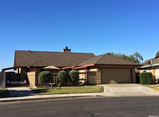1501 Berkeley Dr, Los Banos, CA 93635
