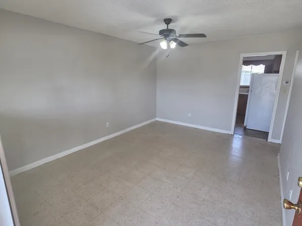 110 S Hazel St #1, Sulphur, LA 70663