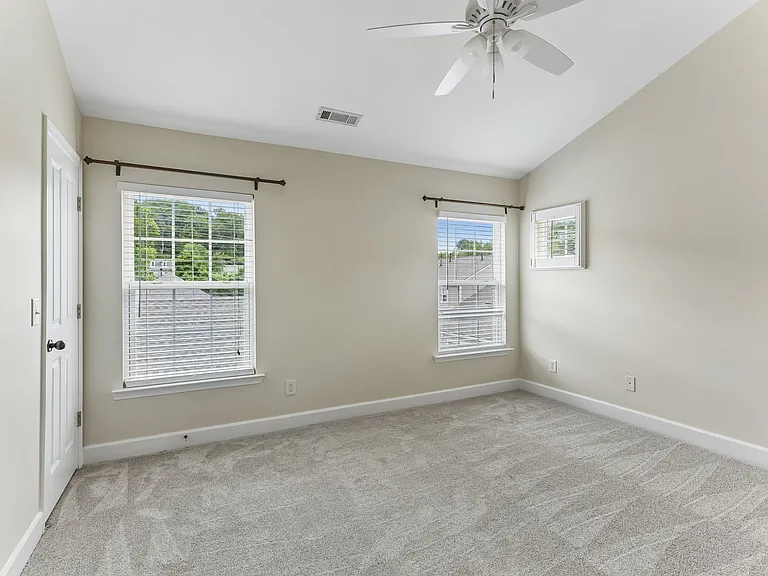 7855 Heaton Way — Photo 25